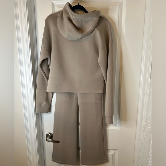 Guess set - 2 in 1 - Picture 6 of 6